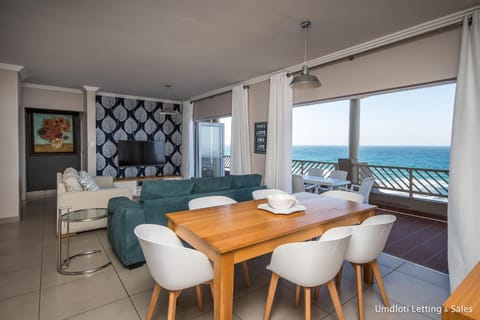 Dining area, Sea view
