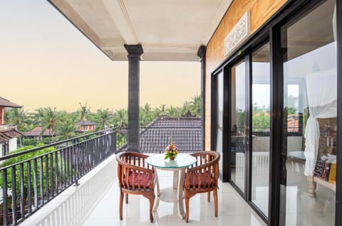 Balcony/Terrace, City view