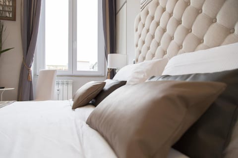 Decorative detail, Bedroom