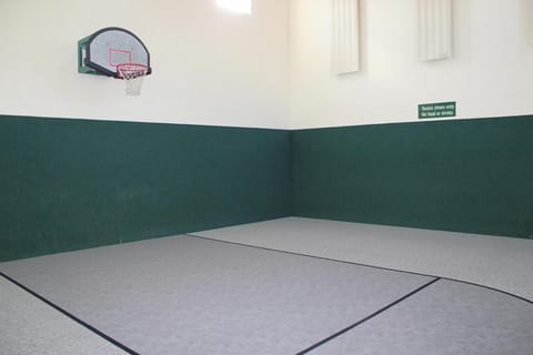 Farmstead Inn and Conference Center Hotel in Shipshewana