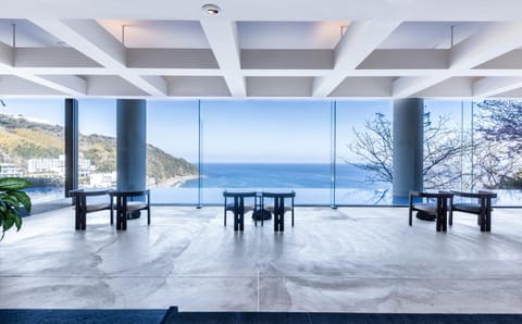Lobby or reception, Lounge or bar