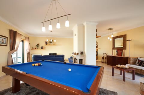 Billiard