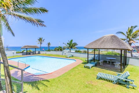 Pool view, Sea view, Swimming pool
