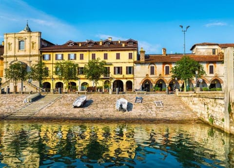Appartamento Lago Maggiore House in Arona