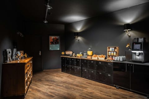 Meeting/conference room