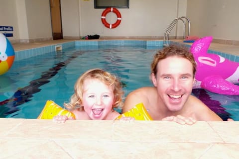 City view, Sea view, Street view, Swimming pool, Family, Family