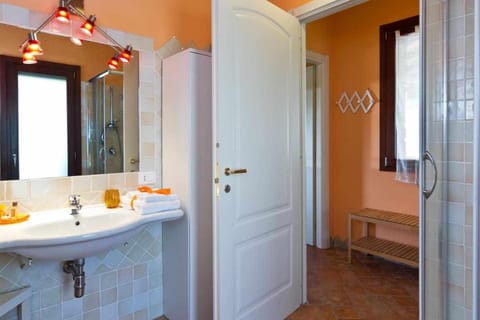 casa ursula a 800 m dal mare Apartment in Chia