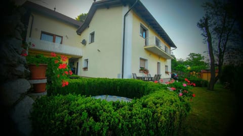 Property building, Garden, Garden view