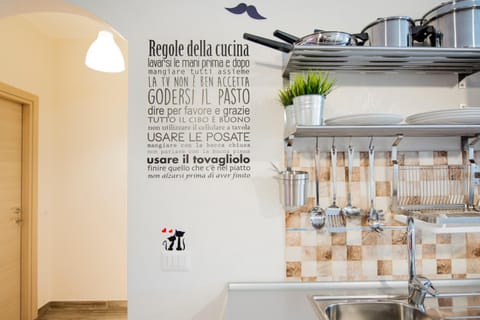 Activities, Food and drinks, Logo/Certificate/Sign