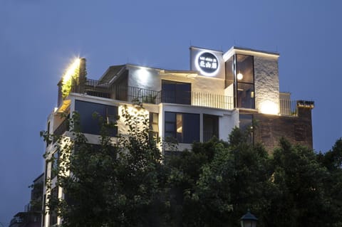 Property building, Bird's eye view