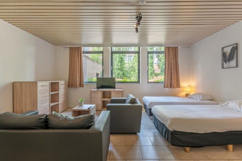 Bed, Living room, Bedroom