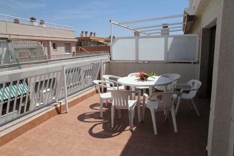 Balcony/Terrace, Dining area