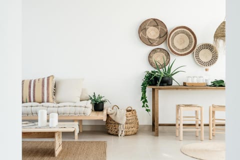 Communal lounge/ TV room, Lobby or reception