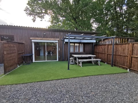 Patio, Garden view