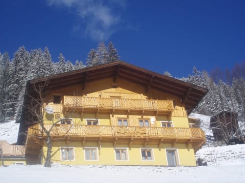 Property building, Winter