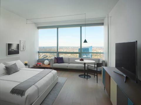 Bed, TV and multimedia, Bedroom