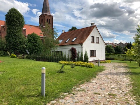 Property building, Natural landscape, Garden view
