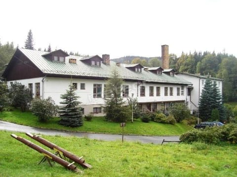 Property building, Spring