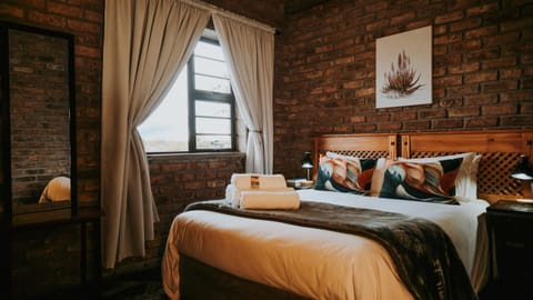 Bedroom, towels
