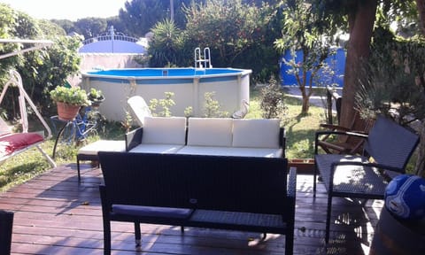Patio, Day, Activities, Garden, View (from property/room), Balcony/Terrace, Other, Decorative detail, Guests, Garden view, Swimming pool, Swimming pool, Entertainment