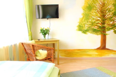 TV and multimedia, Seating area