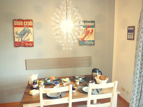 Food close-up, Dining area