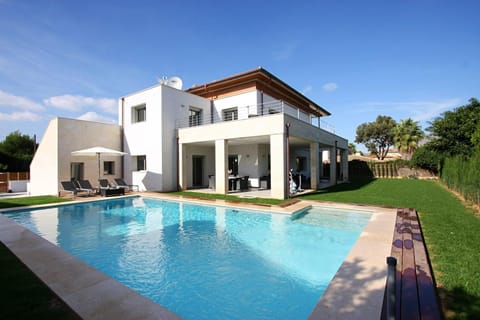 Garden view, Swimming pool, Swimming pool