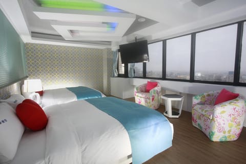 Bed, TV and multimedia, Photo of the whole room, Bedroom, air conditioner