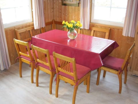 Schwedenhaus-Seeblick-Useriner-See Apartment in Mecklenburgische Seenplatte