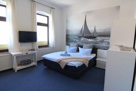 Kapitaenshaus-Lassen-Zimmer-Neptun Bed and Breakfast in Westerland