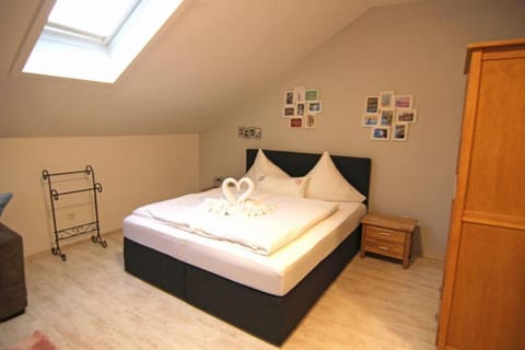 Kapitaenshaus-Lassen-Zimmer-Miss-Marple Bed and Breakfast in Westerland