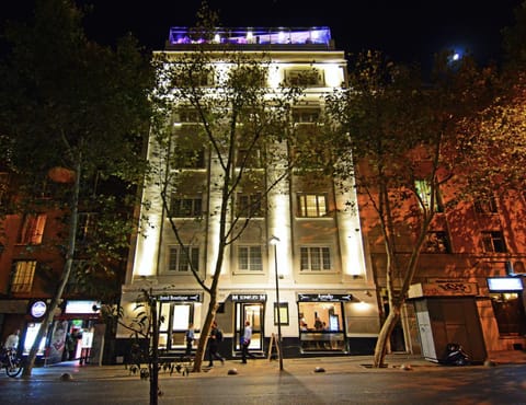Property building, Night, Street view, Location