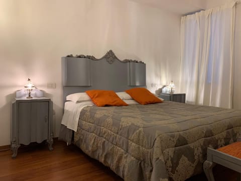 Le stanze di Anna Rita all'Arco Polinori Bed and Breakfast in Foligno