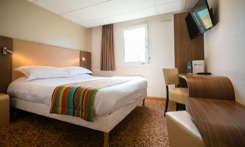 Brit Hotel Le Kerann Nantes St Herblain - Zac De La Lorie Hotel in Saint-Herblain