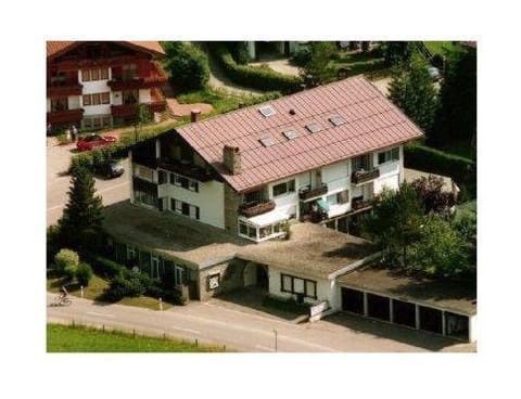 Sport-Alpin-Wohnung-1 Apartment in Oberstdorf