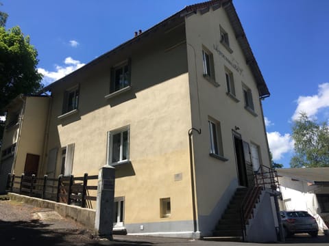 Facade/entrance, On site