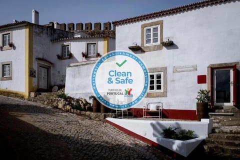 Lugares Com História Apartment in Óbidos