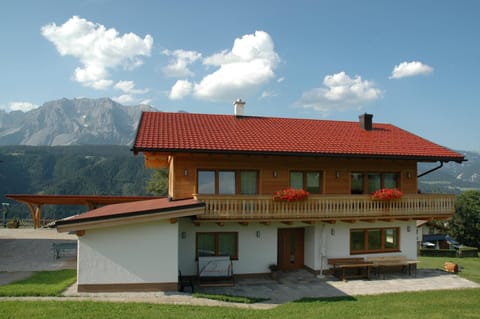 Ferienhaus u. Appartement Knauss Apartment in Schladming