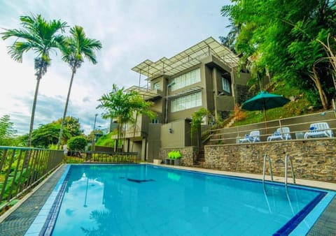 Property building, Swimming pool