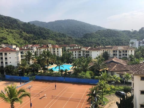 Bird's eye view, Mountain view, Pool view