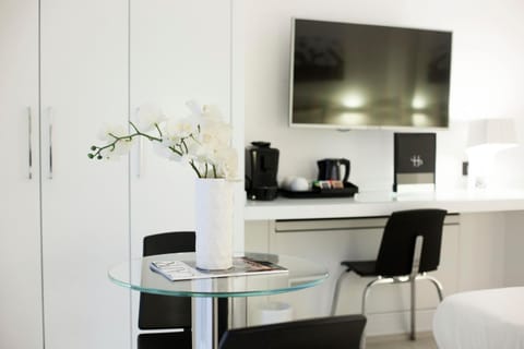 TV and multimedia, Bedroom