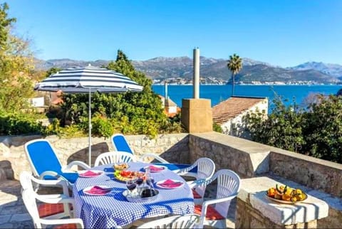 Balcony/Terrace, Seating area, Sea view