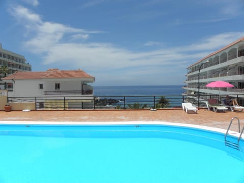 Sea view, Swimming pool