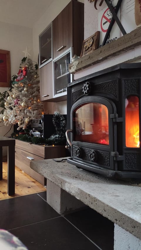 Jovanov Residence - the Landscape Beauty House in Greater Skopje, North Macedonia