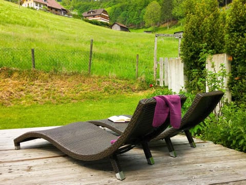Garden, sunbed