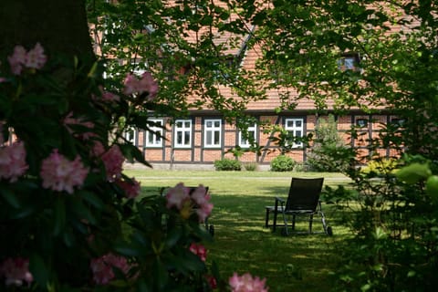 Property building, Garden, On site