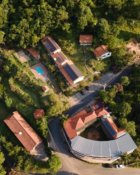 Property building, Day, Natural landscape, Bird's eye view, Location, Parking
