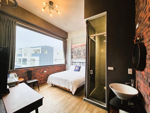 Bed, View (from property/room), Photo of the whole room, Bedroom