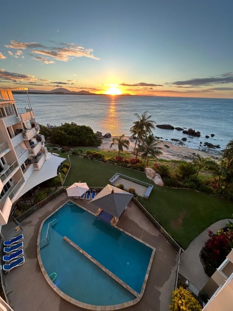 Pool view, Sea view, Swimming pool, Sunset