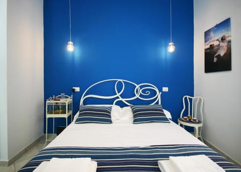 Bed, Bedroom, City view